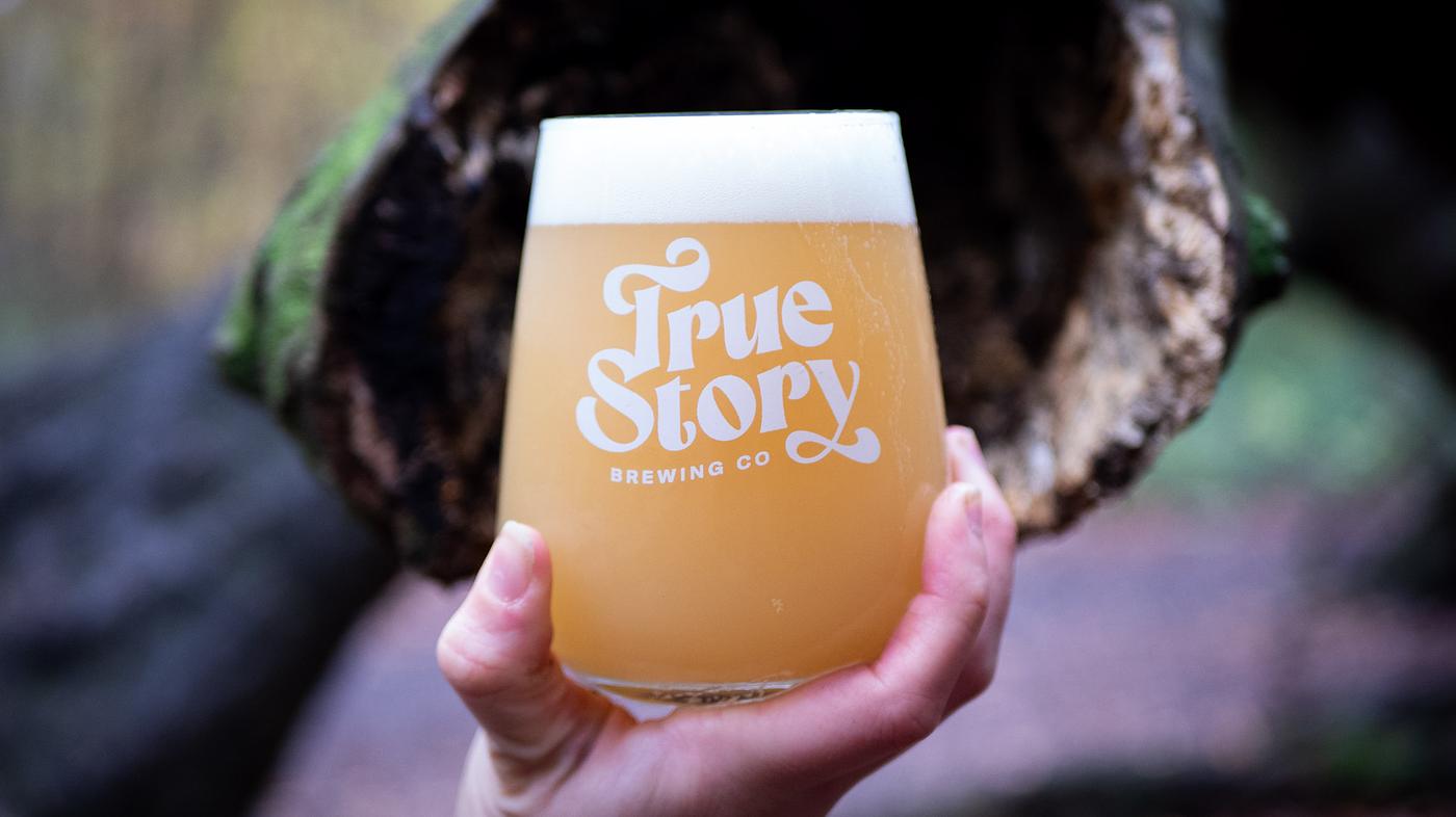 Bridge to Nowhere Hazy IPA by Full Sail Brewing Co