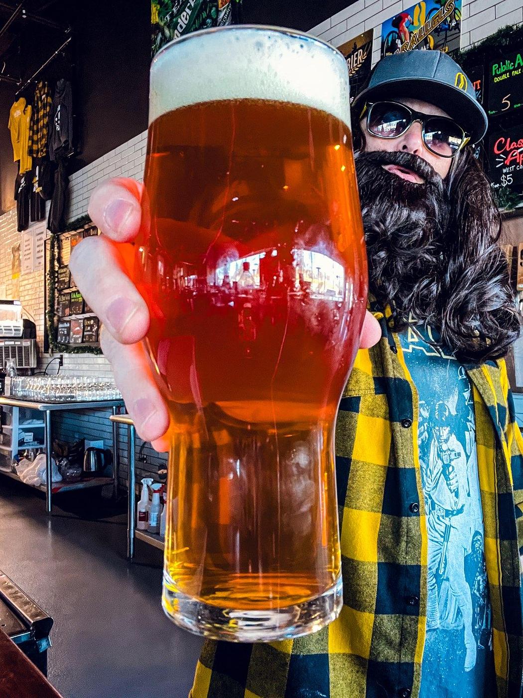 Twenty Mile IPA by Lazy Hiker Brewing Co.